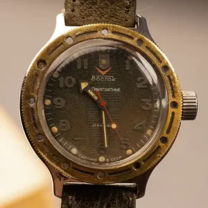 Worldwide Shipping Boctok Amphibian Gold Bezel [42mm] Manual