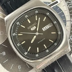 While Supplies Last Seiko 5 - (1980) Military Time